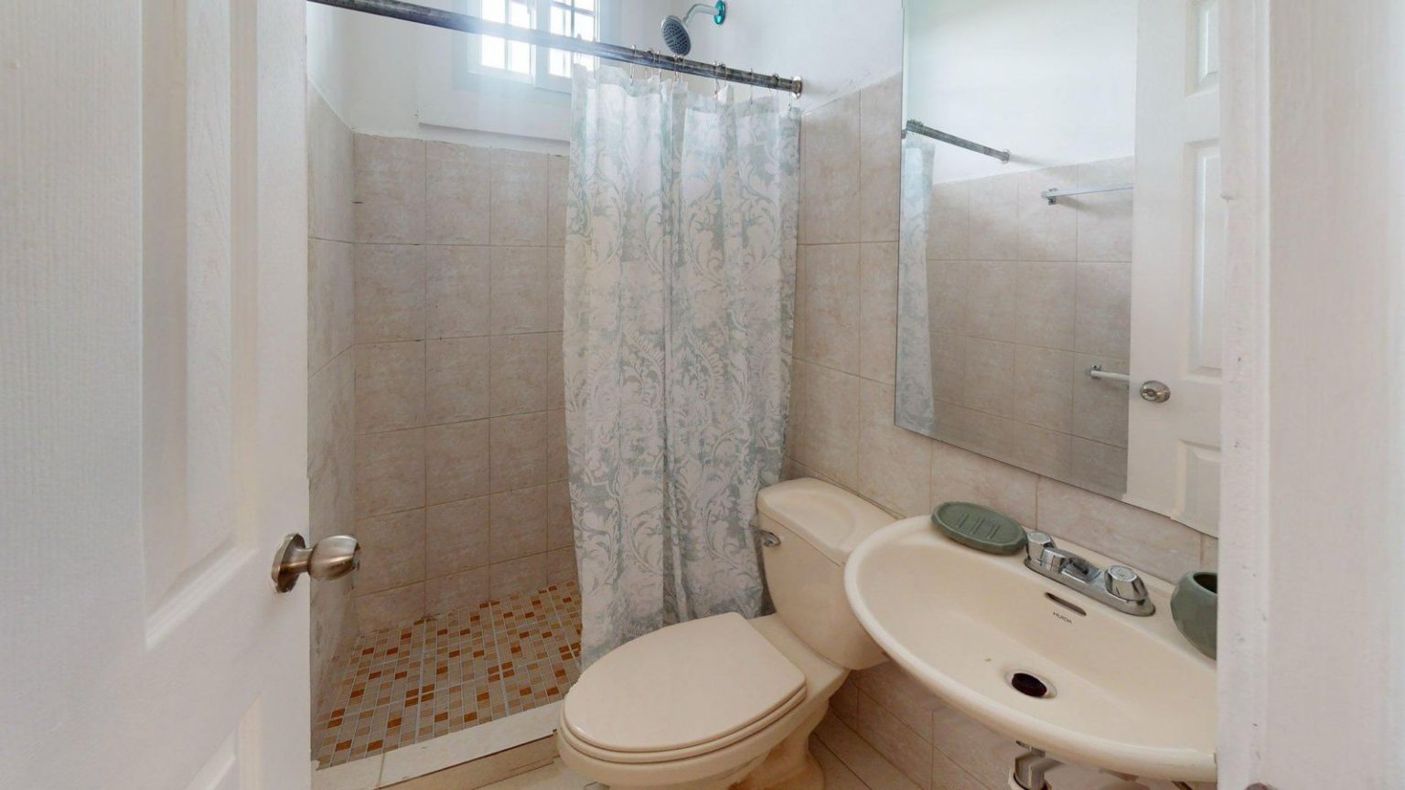 Los Olivos - Baño #1